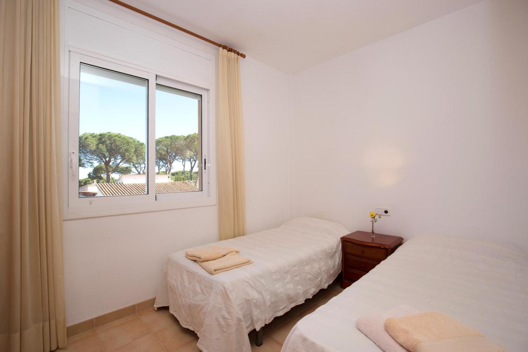 Apartaments Sa Guilla Pals Exterior photo