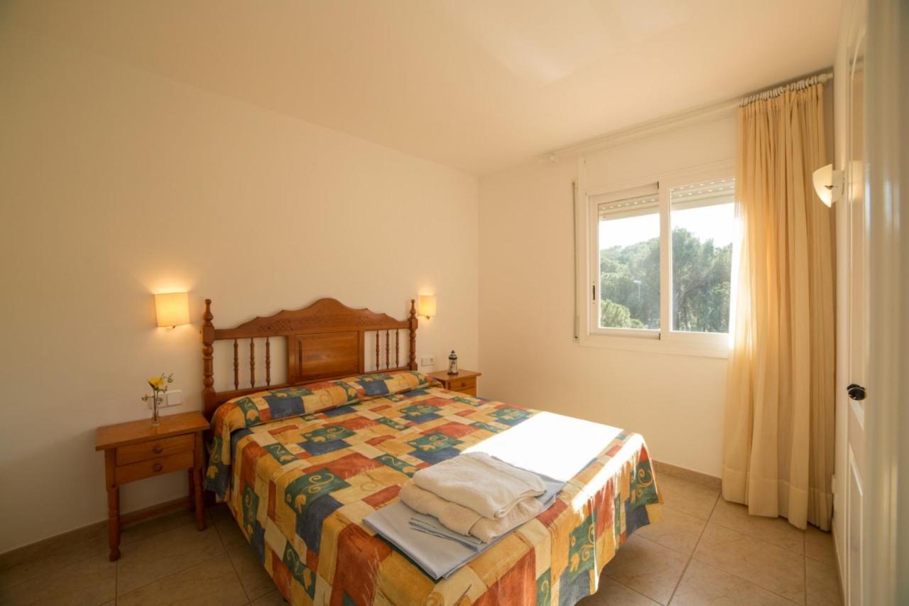 Apartaments Sa Guilla Pals Exterior photo
